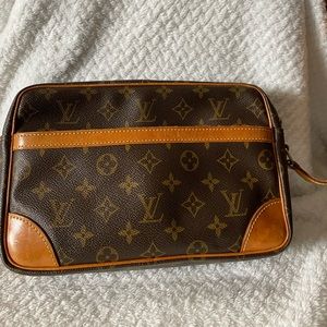 AUTH LOUIS VUITTON TROCADERO/Crossbody bag